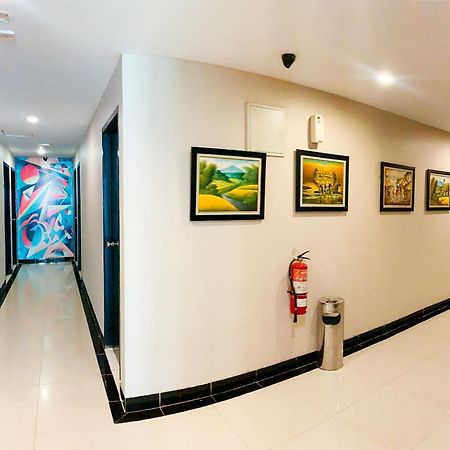 Os Hotel Batu Aji Batam Kültér fotó